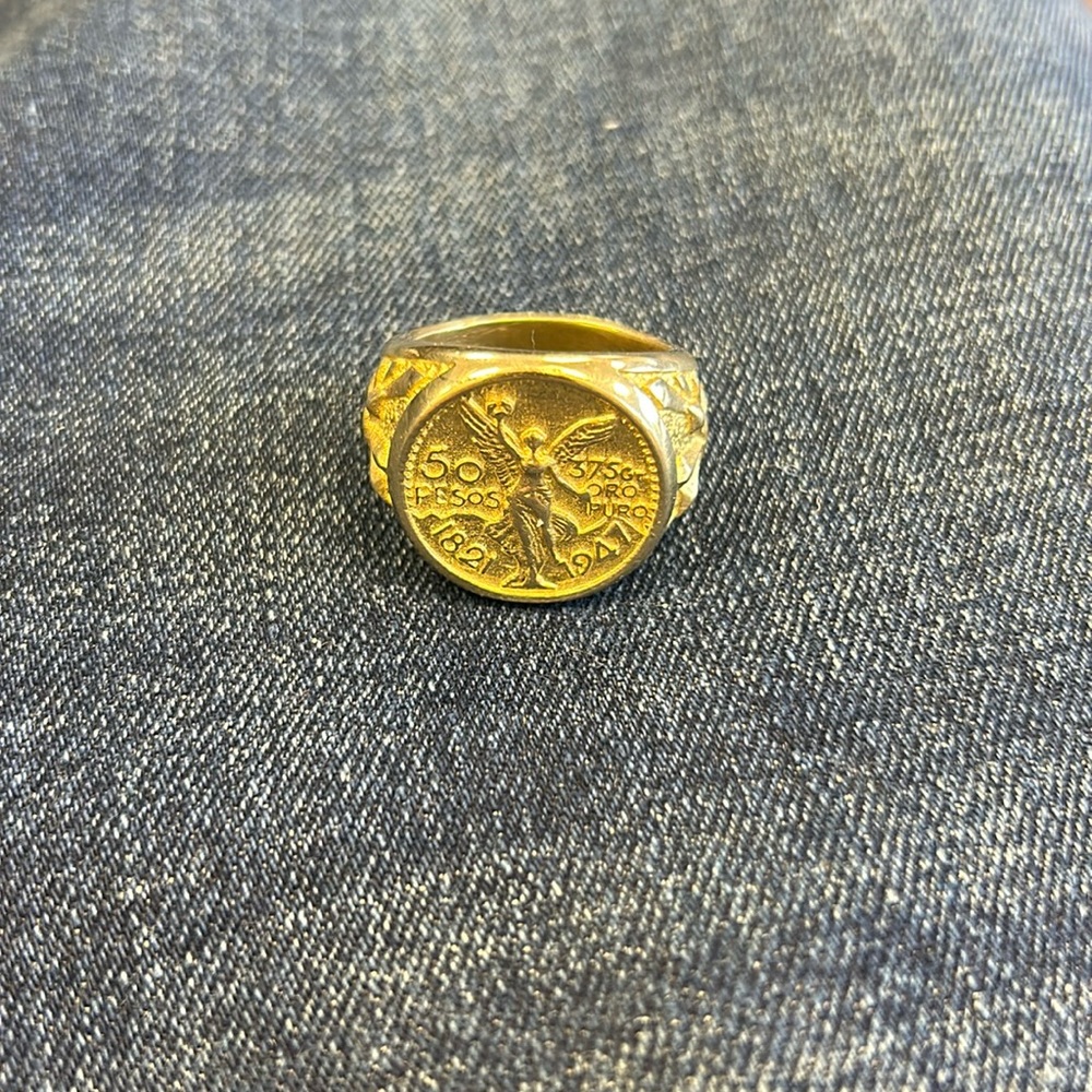 Made in mexico 18K mens gold ring perfect condition real Gold. 1821/1947 37.5 g